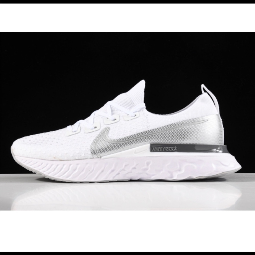 Nike Women’s React Infinity Run Flyknit 2 White